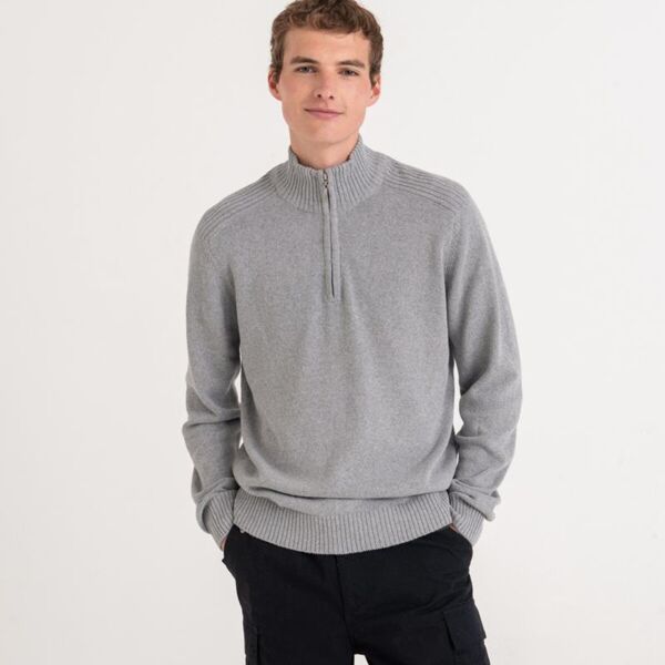 WAKHAN 1/4 ZIP REGEN SWEATER Thumbnail